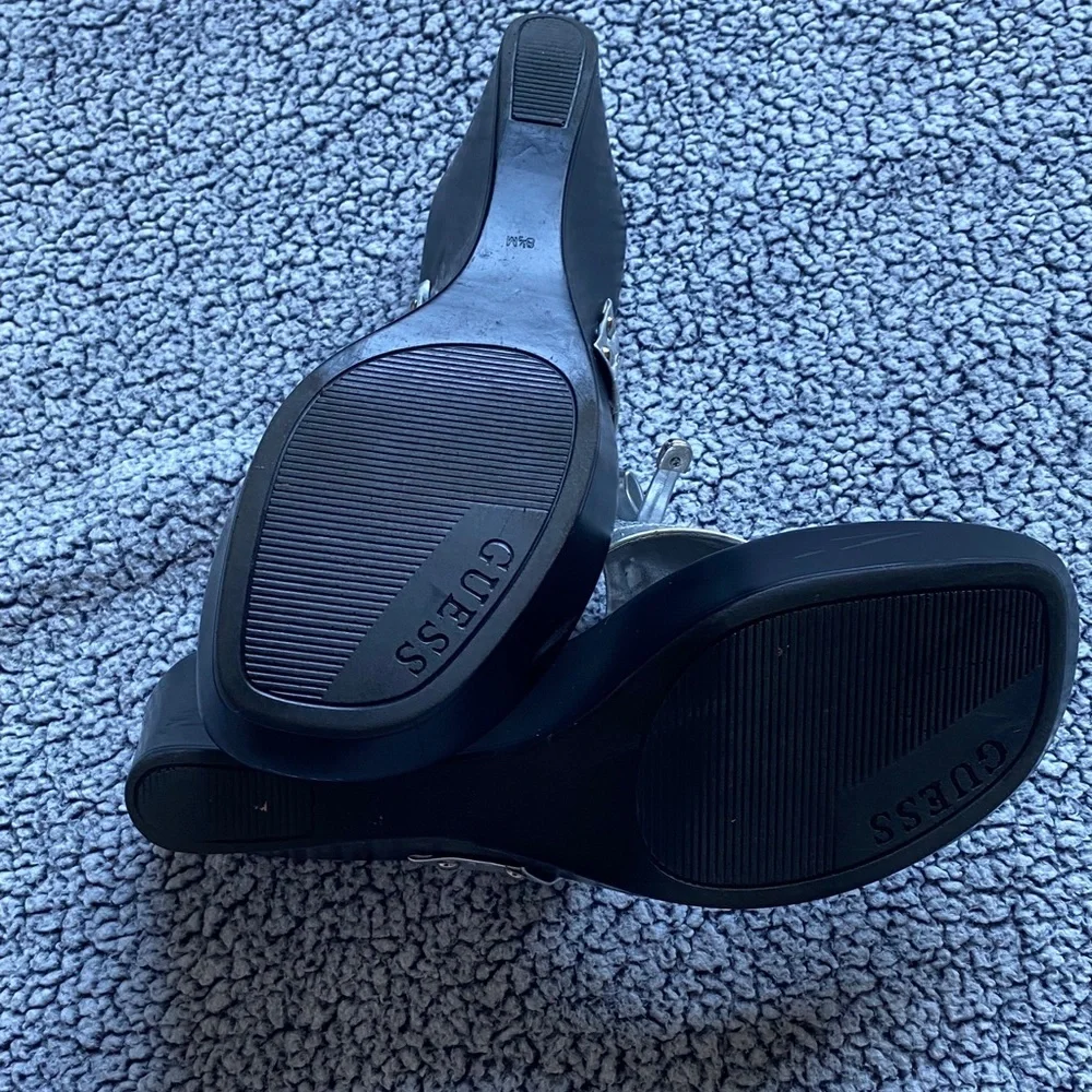 Guess Metallic Silver Sequin Wedge Sandals with Heart Charm